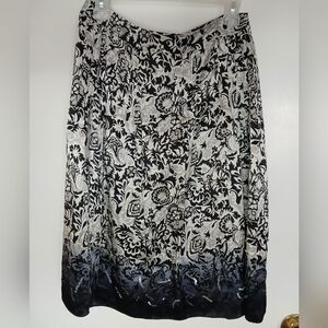 Charter Club, 100% Silk, Elegant Black and White, Lined  Floral Skirt. Size 8